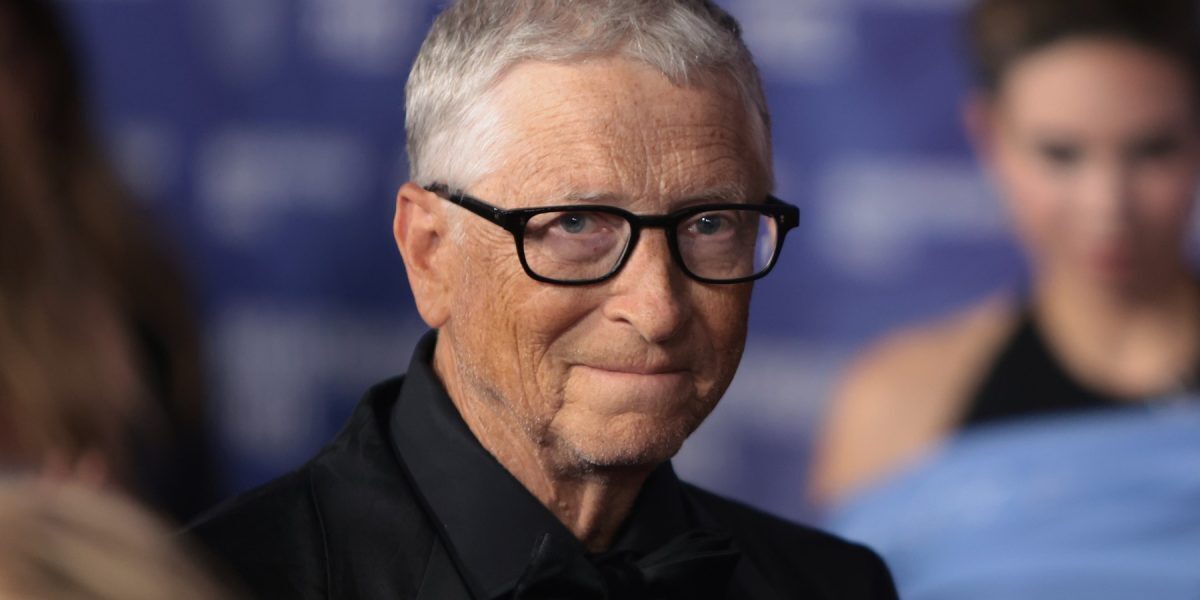 Gates: IA va elimina masiv locurile de muncă, guvernele nu sunt pregătite