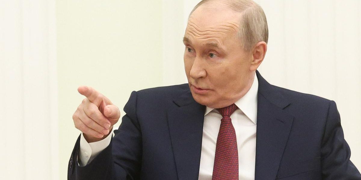 Putin amenință: Rusia ripostează oriunde dacă i se confiscă navele