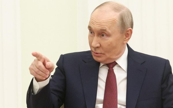 Putin amenință: Rusia ripostează oriunde dacă i se confiscă navele