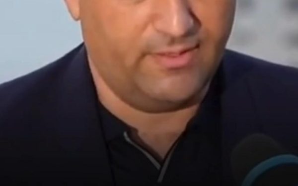 Radu Miruță inspectează barjele scufundate: „Procedură lentă”