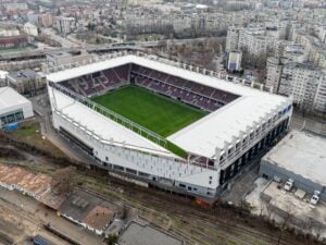 Rapid învinge CFR și preia șefia Superligii. Dobre, salvatorul cu dublă