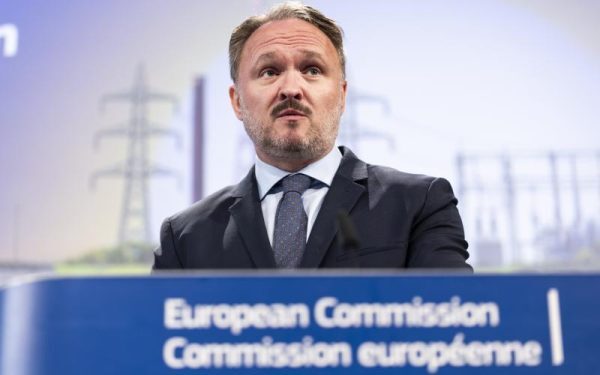Jørgensen: Piața electrică UE rezistă, dar vrea stocare și flexibilitate