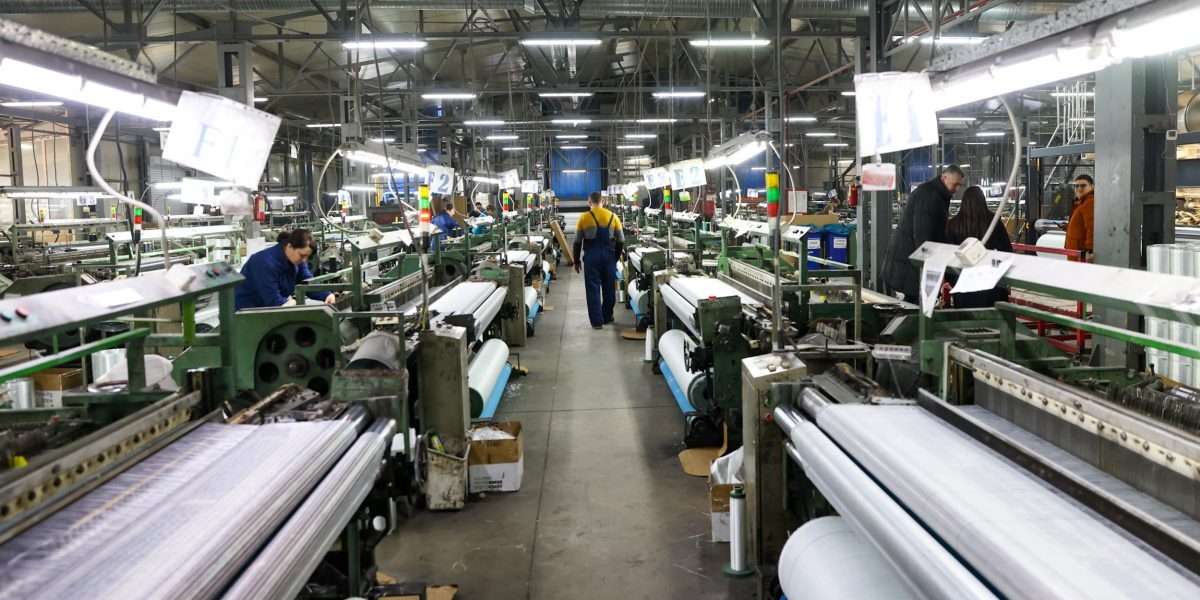 Roca Industry blochează plata pentru Workshop Doors