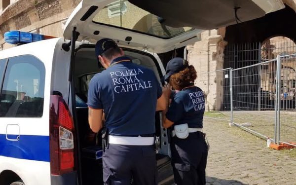 ROMÂN ARESTAT LA ROMA DUPĂ BĂTAIE CU POLIȚIȘTII LÂNGĂ COLOSSEUM