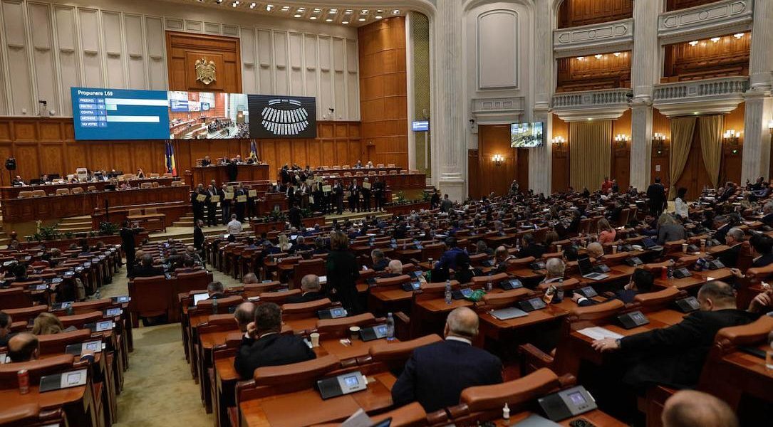 Parlament: Lege nouă pentru vânzarea proprietăților de stat valoroase