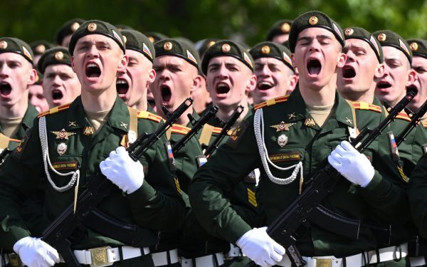 Rusia: Bărbați recrutați forțat, țintă 409.000 soldați în 2026