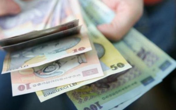 Salariile din fabricile de tutun explodează: +26% anual