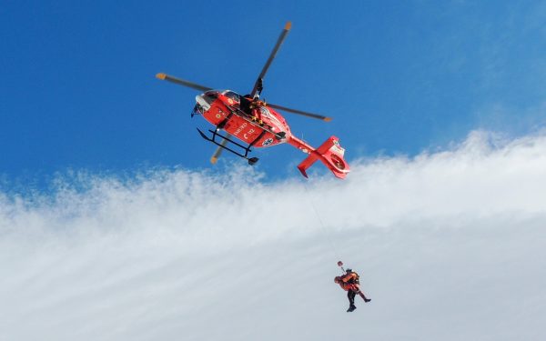 Alpiniști blocați în Bucegi. Salvamontiștii intervin rapid