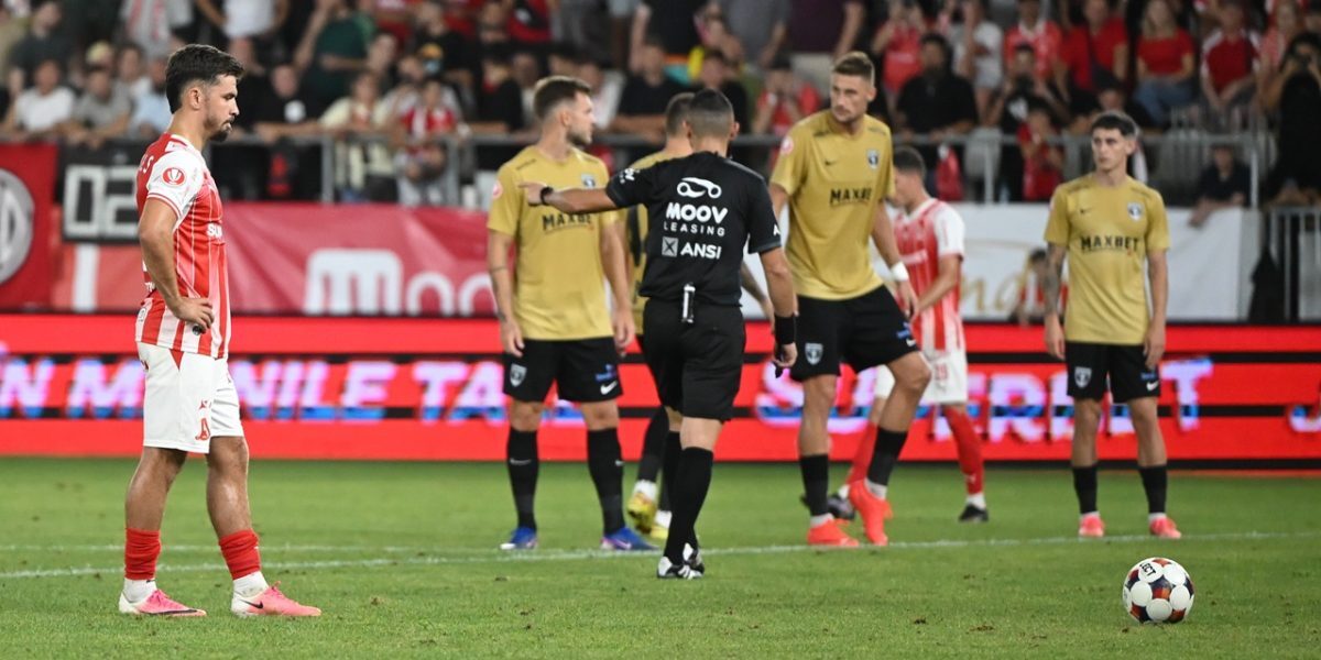DINAMO: SCANDAL URIAȘ, PREȘEDINTELE A CERUT SOCOTEALA ARBITRULUI