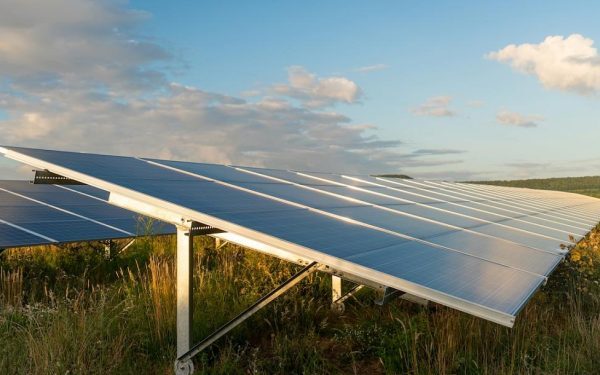 Solar în Covasna: MVM Energie ia aviz pentru 16 milioane euro