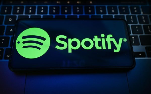 Spotify pune etichetă pe muzica generată de AI