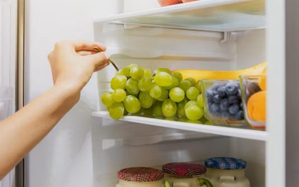 Strugurii: la frigider sau la umbră? Mulți români greșesc