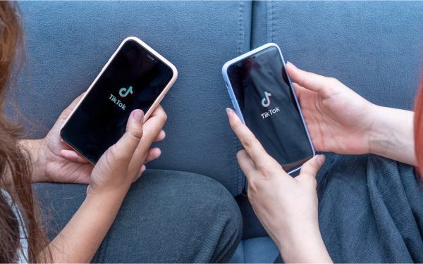 TikTok, ștergere masivă! CNA cere eliminarea clipurilor cu „ambulanța neagră”