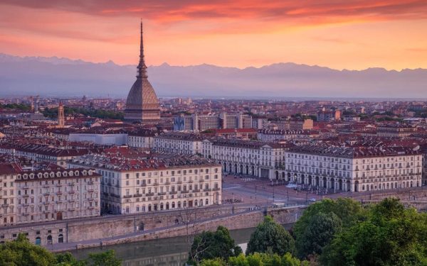 Italia intră în carantină: Avertisment pentru turiști la Ferragosto