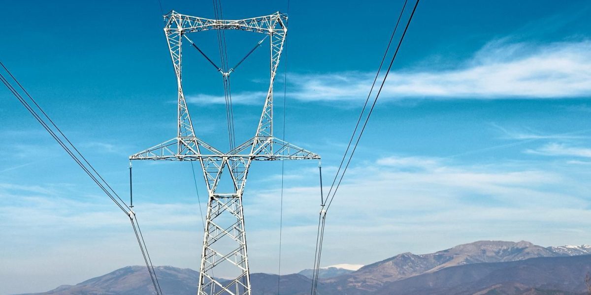 Transelectrica: Eroare tehnică a denaturat datele energetice