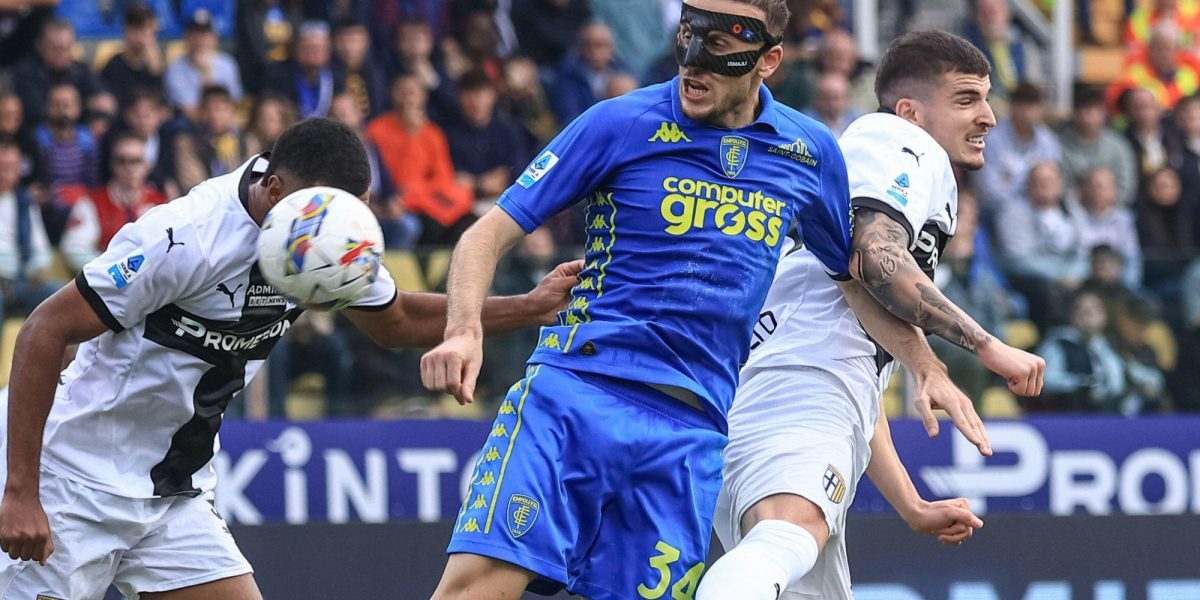 Atacantul lui Man și Mihăilă, la noi pentru play-off