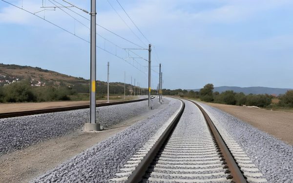 Brașov-Sighișoara: Trenuri la 160 km/h pe noua cale ferată