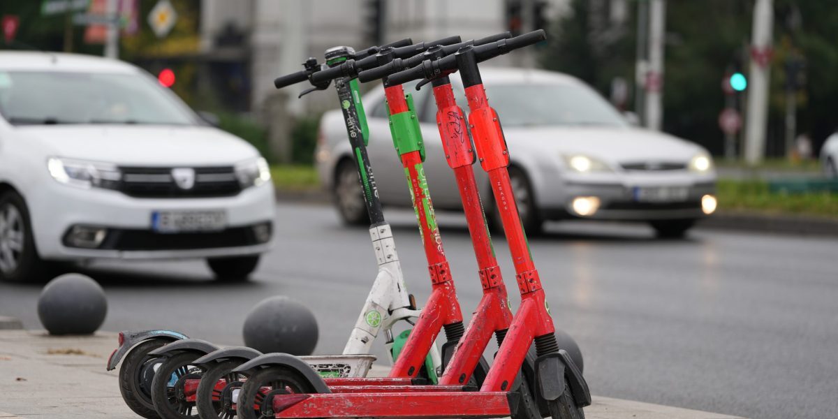 Trotinete electrice, mai periculoase decât motocicletele