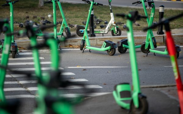 Bici și trotinete, la un pas de coșmar pe șoselele din Bistrița