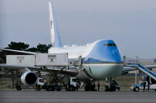 Trump, scandal în SUA: Schimbare uluitoare de avion după summitul NATO