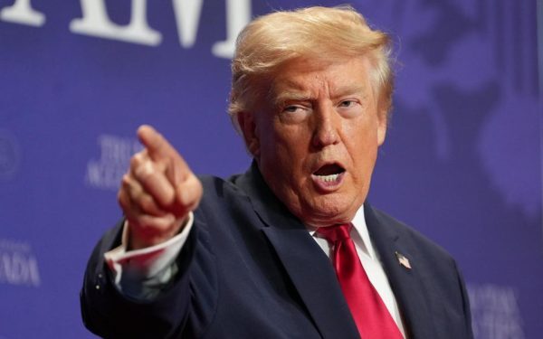 Trump, coafura de milioane. Admiratorii extaziați
