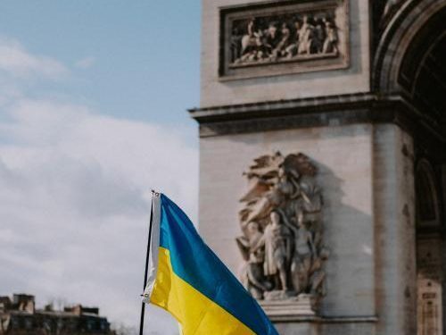 Rusia țintește Franța și Germania: Jocurile de influență pe fondul sprijinului european pentru Ucraina