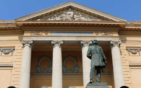 Locuri buget rămase libere la liceu după redistribuire