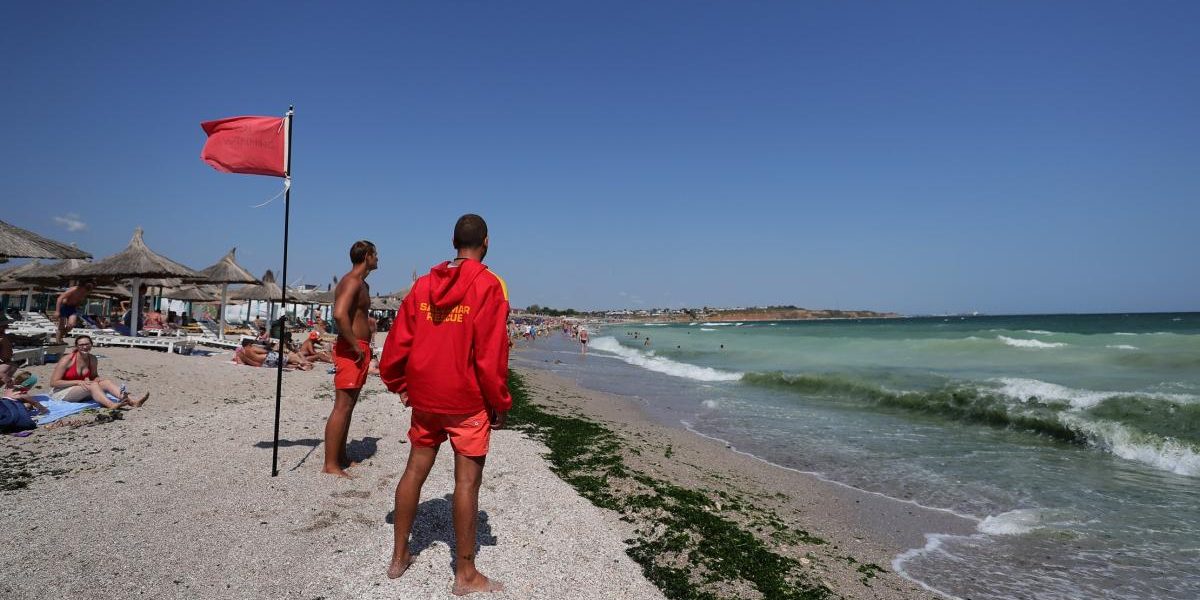 Bărbat salvat de 3 ori din mare, la Eforie. A murit la a patra intervenție