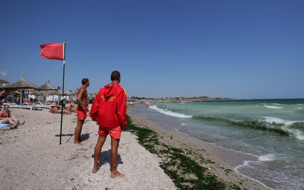 Bărbat salvat de 3 ori din mare, la Eforie. A murit la a patra intervenție