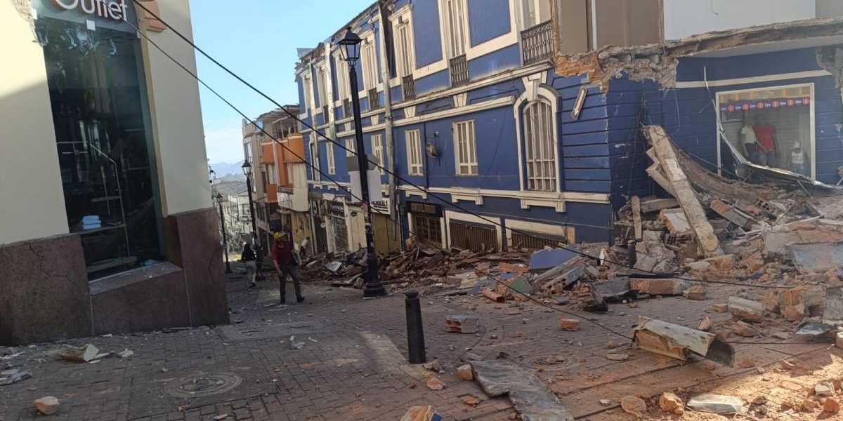 Cutremur devastator în Columbia: 7,4 magnitudine, clădiri prăbușite