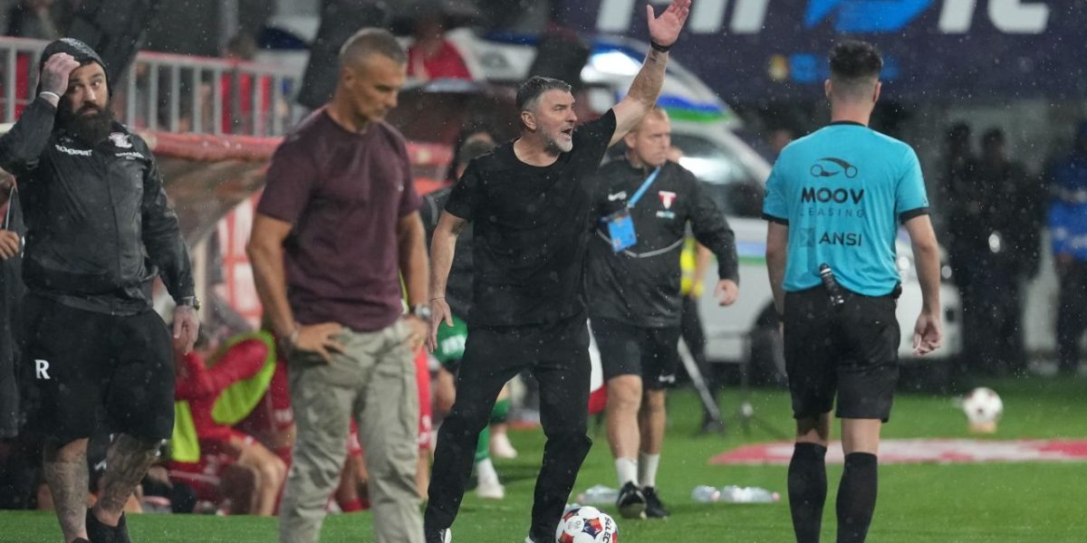 Mihalcea anunță transfer UTA, Pitu revine după egal cu Rapid
