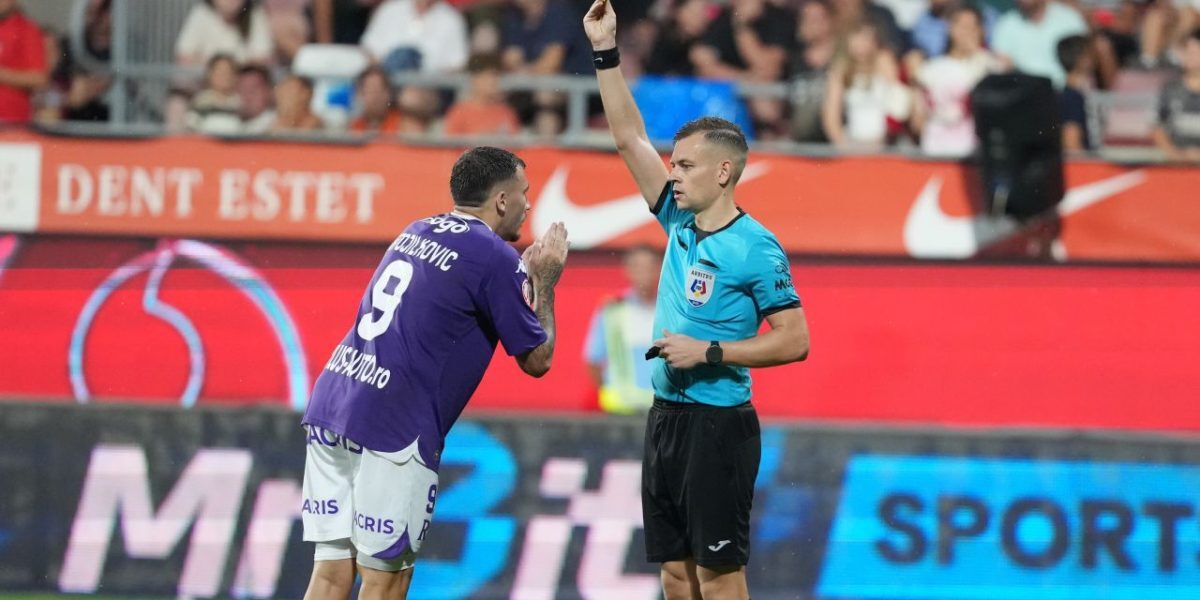 Stojilkovic, ACUZĂ arbitrul: Știe că a greșit!