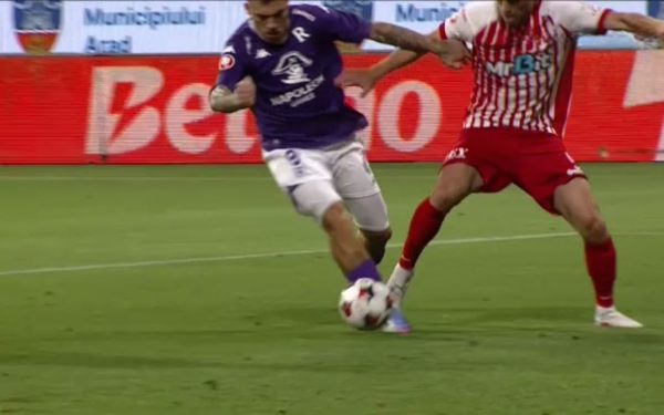 Arad: Arbitru în centrul unui faze controversate cu Rapid