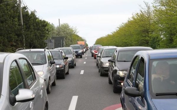 Trafic blocat: Constanța, București și Vama Veche, infern pe șosele