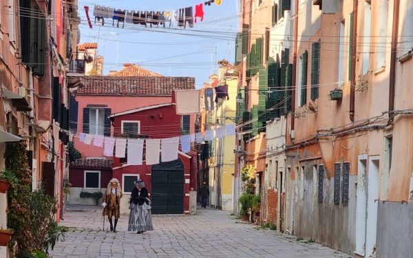 Italia: Turismul indecent, interzis în stațiunile montane