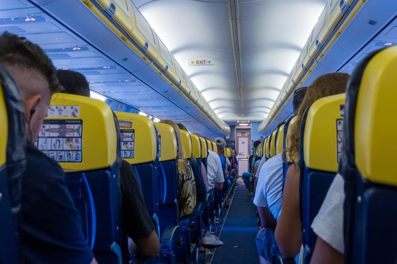 Aviație: Contracte grele ascund cine plătește impozite