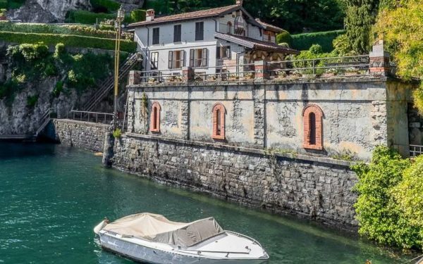 Vila lui James Bond din „Casino Royale”, de vânzare