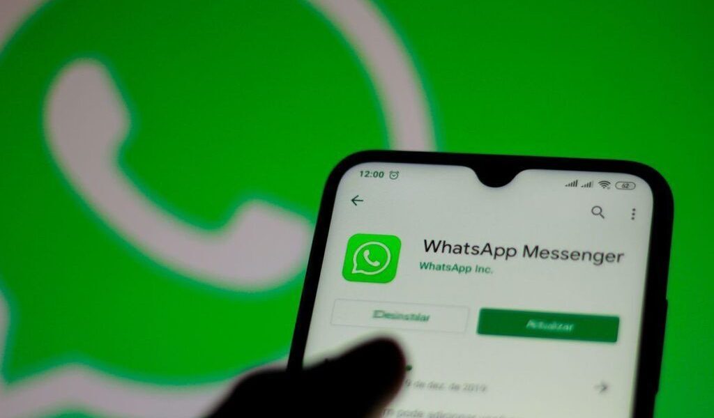 WhatsApp, frauda bancară. Hackerii fură banii prin mesaje noi