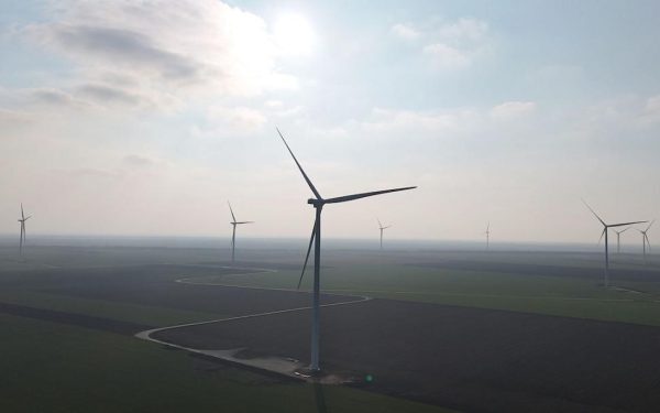 Investiție uriașă: Fermă eoliană de 450 mil. euro în România
