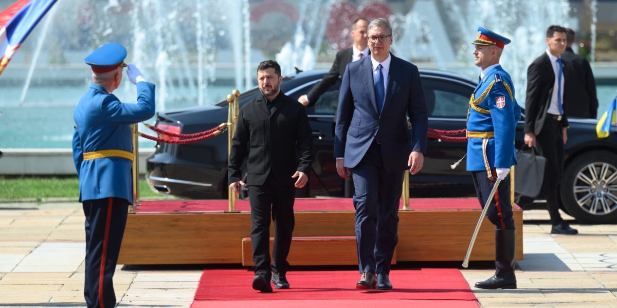 Vucic și Zelenski, discuții economice Serbiei cu Ucraina