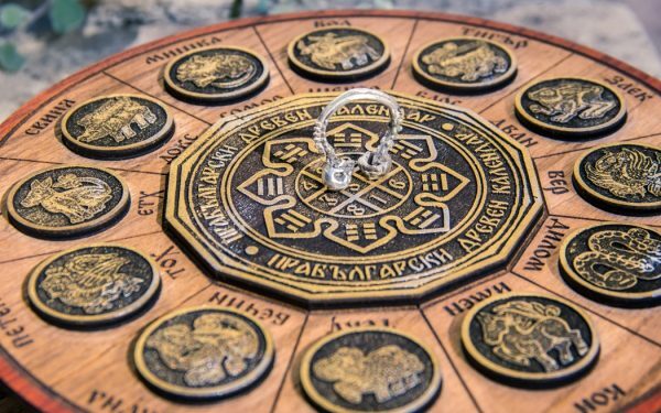 Patru zodii scapă de opt ani grei. Vine recompensa