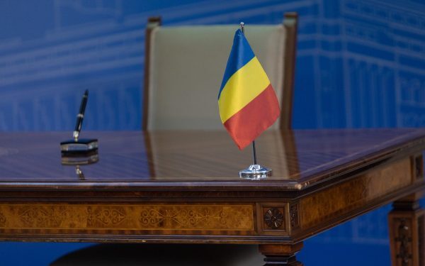 Fost ministru de Finanțe așteaptă să fie propus premier