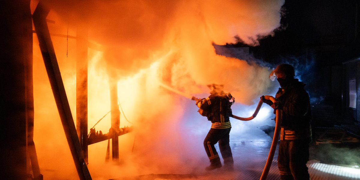 Kiev, sub asalt! Rusia atacă din nou, o femeie rănită
