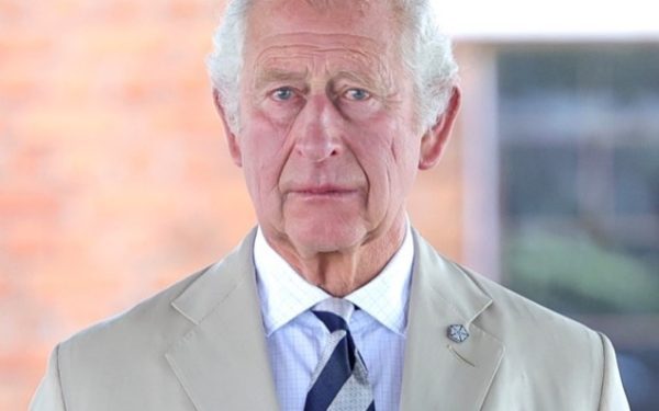 Charles confirmă: Harry și Meghan, în familie, dar fără titluri oficiale