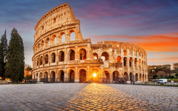 Colosseumul, închis în premieră după pandemie