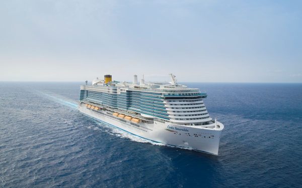 Costa Cruises investește în România, lansează aplicația în română
