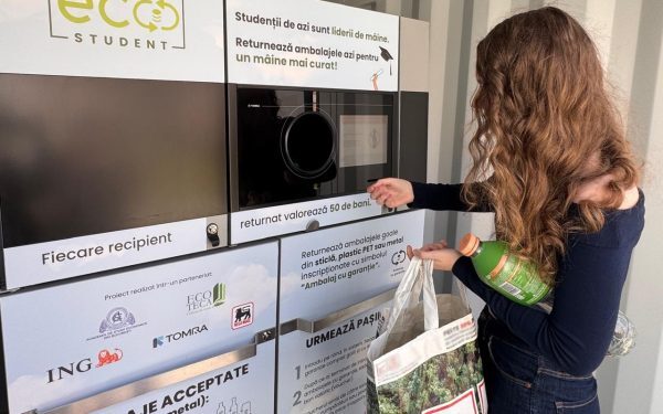 Tineri în campus: Ce PET-uri returnează Generația Z?