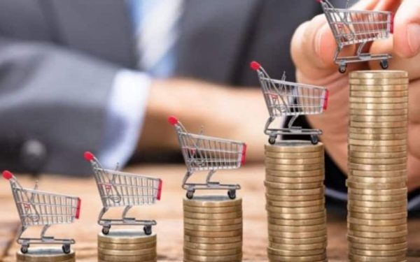 România, singura în recesiune în 2026: farmaceuticele susțin, retailul sub presiune