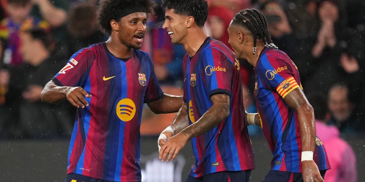 Barcelona a făcut spectacol pe ploaie: 7-2 cu Racing Santander