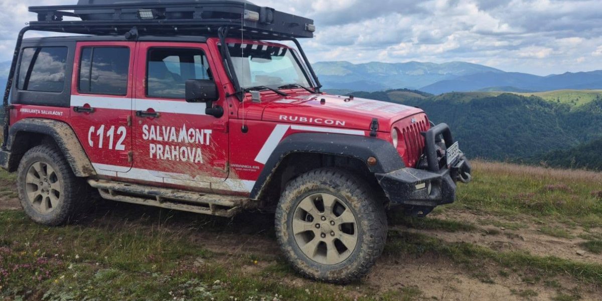 Accident grav în Azuga: turist preluat cu elicopterul SMURD